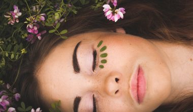 Cannabis light: la migliore amica della tua bellezza